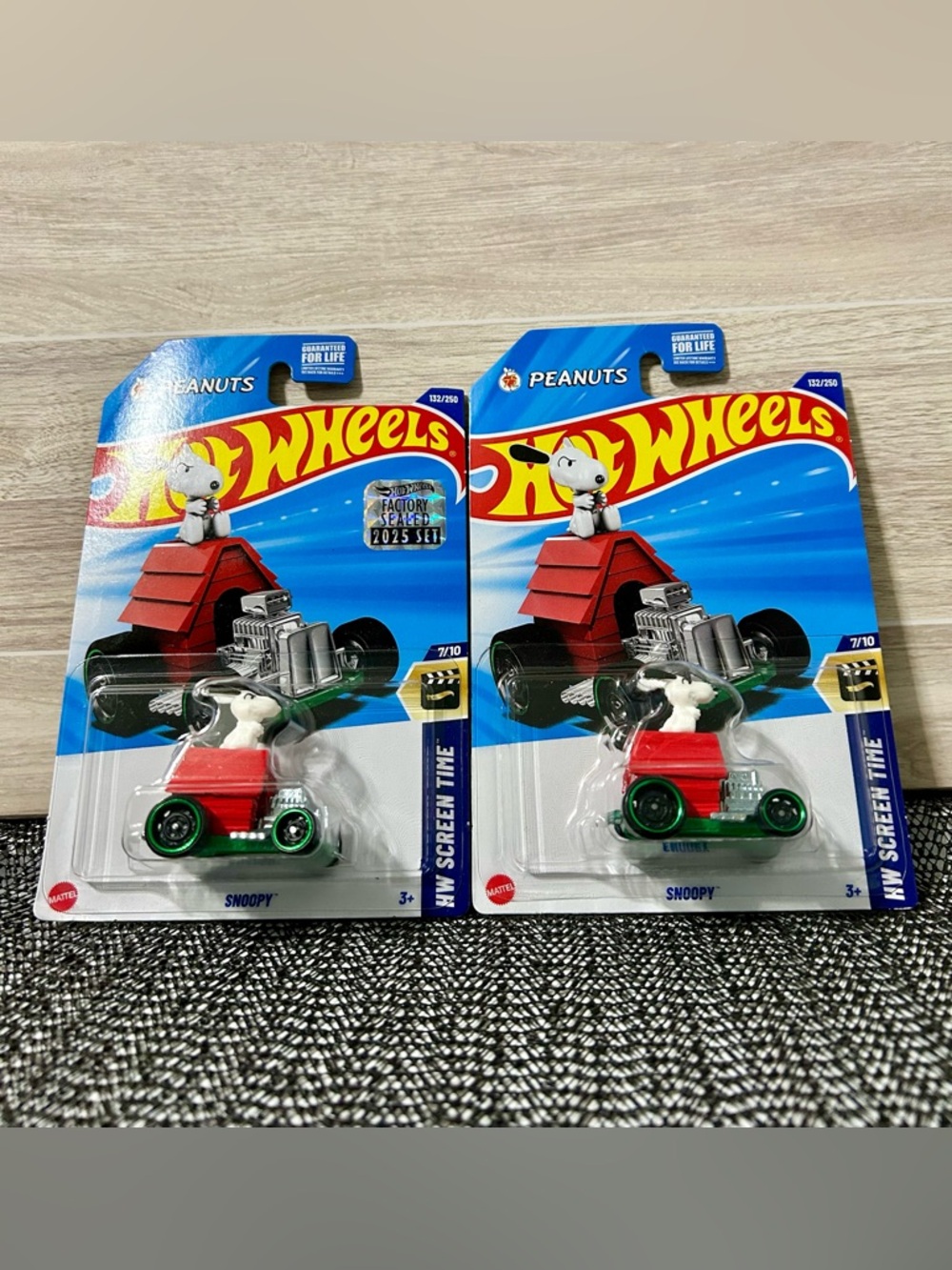 Hot Wheels Snoopy w/Factory Sealed